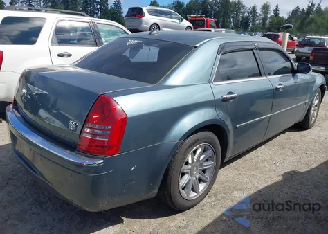 2006 Chrysler 300C z USA, uszkodzony, nr VIN 2C3LA63H86H168931